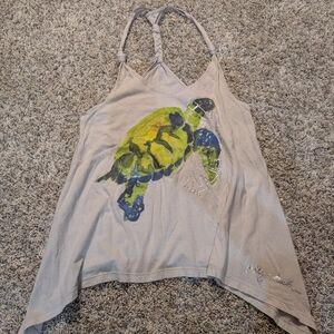 Gilly hicks turtle w headphones